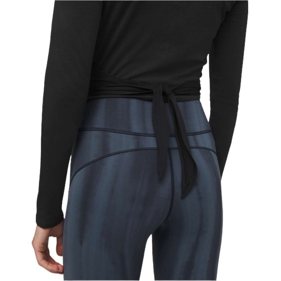 Lululemon Athletica Time to Restore Long Sleeve in Black Size 6 - Picture 4 of 5